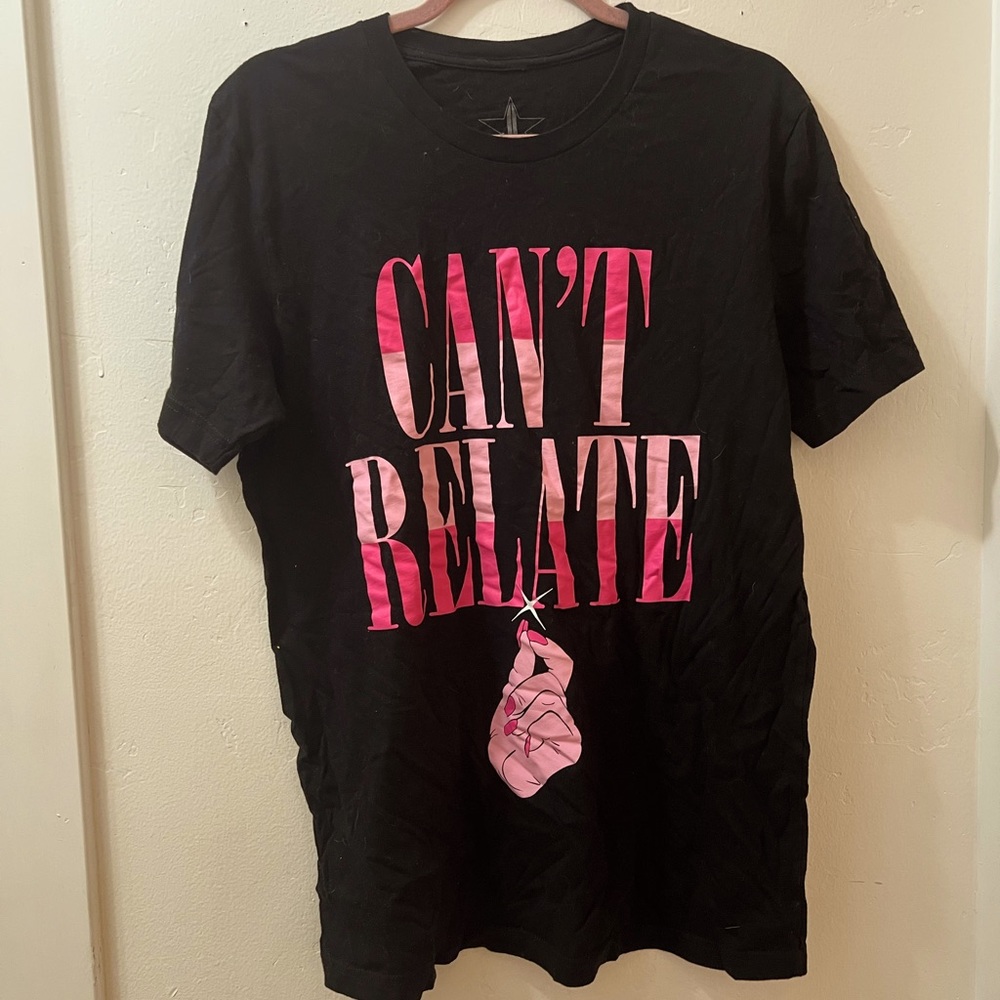 Unisex Jeffrey Star “Can’t Relate” t-shirt Size L